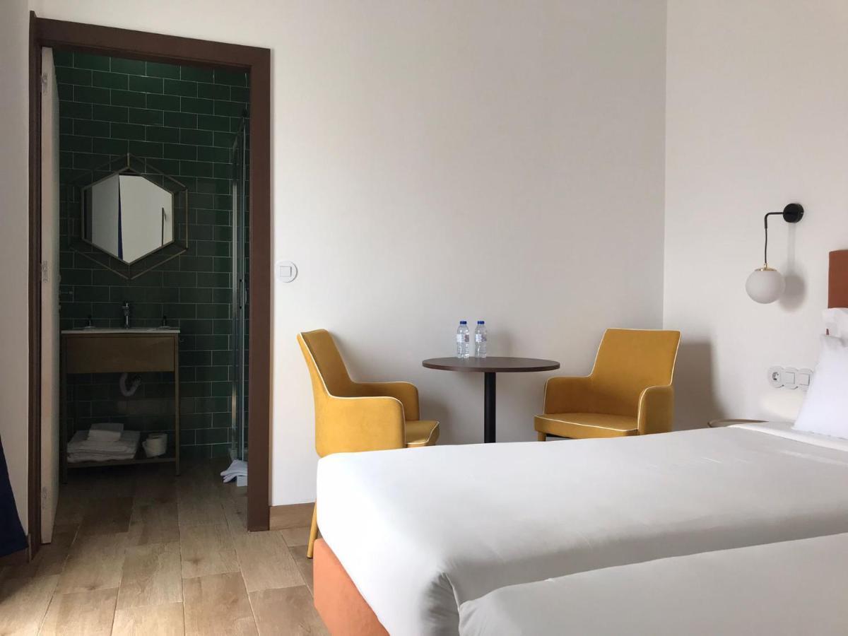145 Townhouse Hotel Ílhavo Екстериор снимка