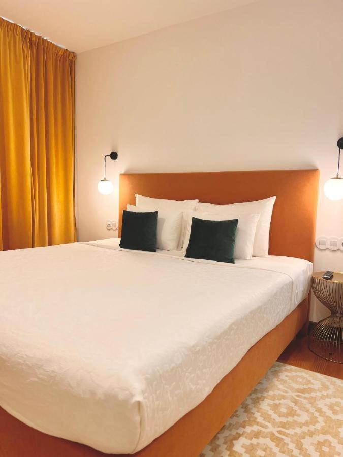 145 Townhouse Hotel Ílhavo Екстериор снимка